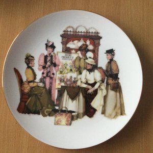 AVON president's club award collector plate "sharing the Avon Pride" 2004-2005